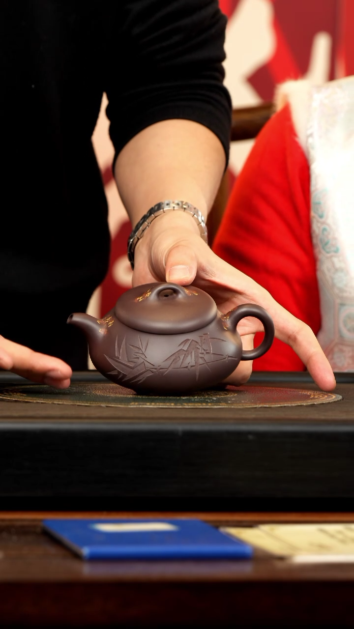 【闪购商品】紫砂茶壶ZCP 黑墩头 汉棠石瓢 240cc