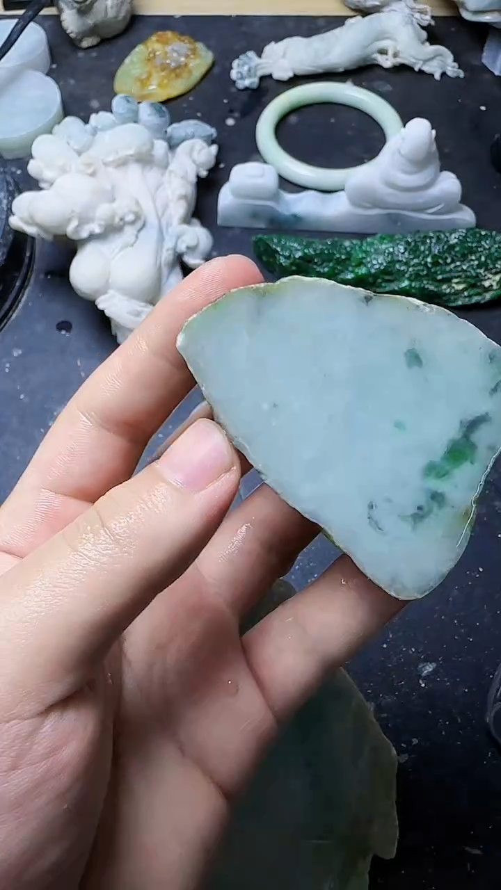 翡翠挂件未镶嵌我****了064