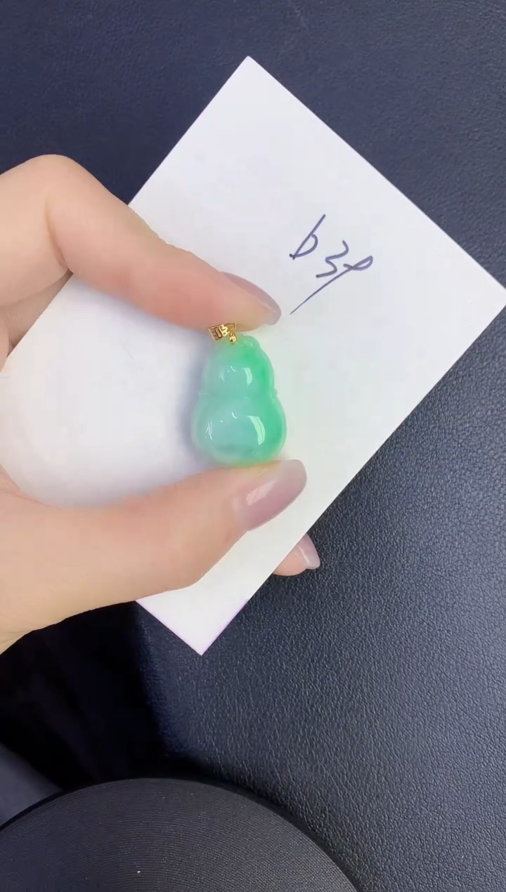 颈饰未镶嵌翡翠缅甸天然翡翠A货