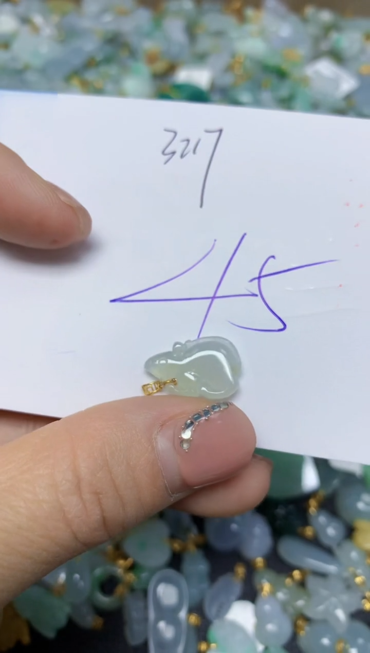 【闪购商品】翡翠挂件18K金镶嵌 天然翡翠A货