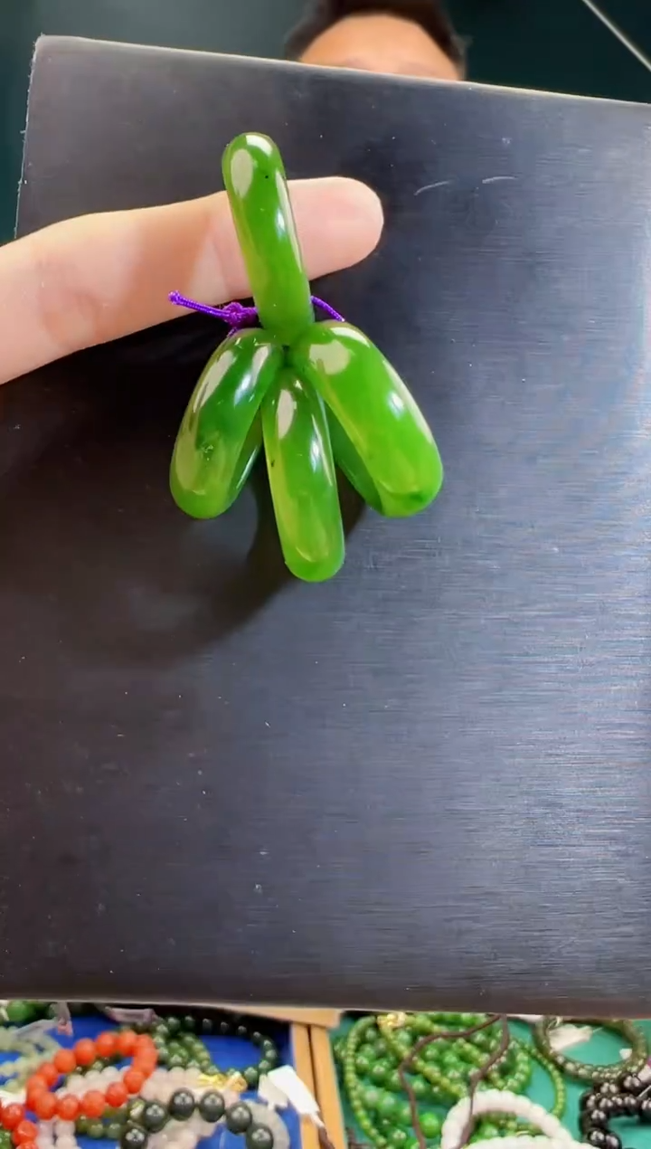 颈饰未镶嵌和田玉多样性发货 拍一单发一个 圈口16-20 备注客服