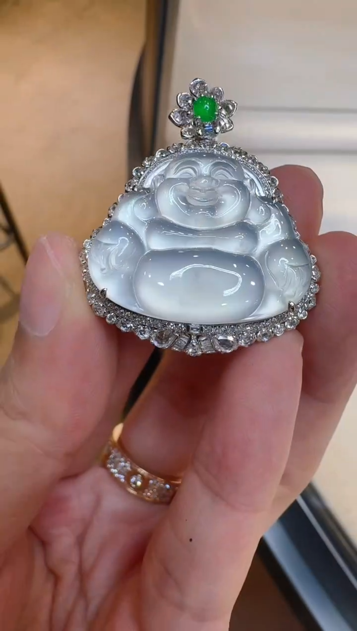 吊坠(不含链)18K金镶嵌翡翠多样性团购发一件