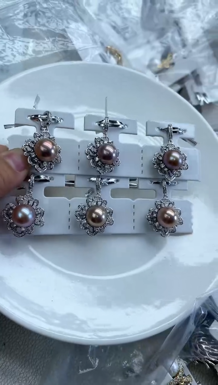 未镶嵌吊坠淡水珍珠紫色系12mm 设计款吊坠（多样性发一）