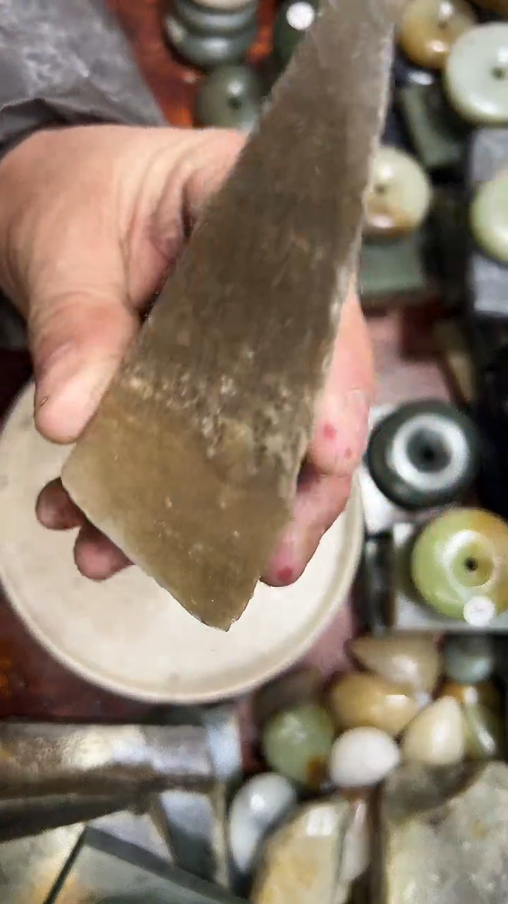 未镶嵌和田玉珠宝半成品1