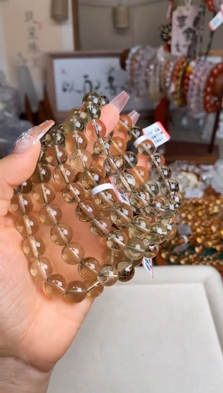 【闪购商品】水晶手串未镶嵌11m啤酒黄水晶多样性发其一