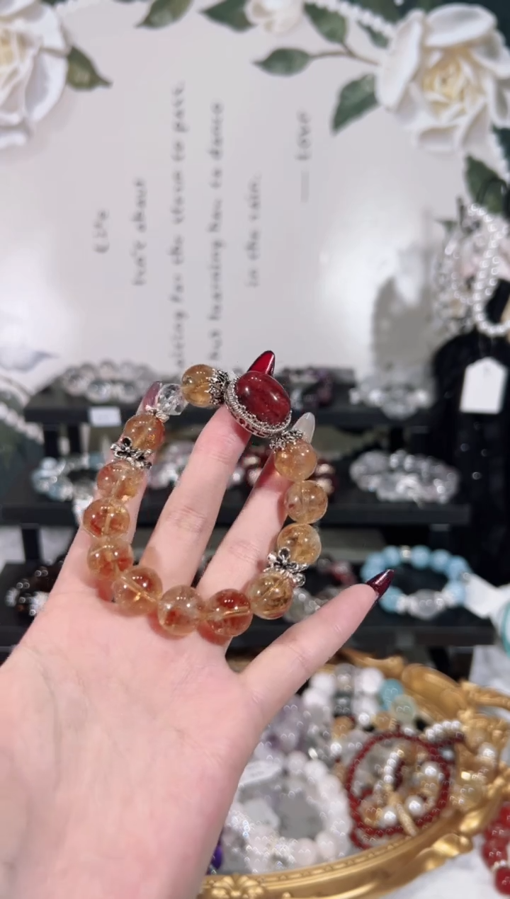 【闪购商品】水晶手链未镶嵌天然水晶默认微瑕 多样性发货发其一