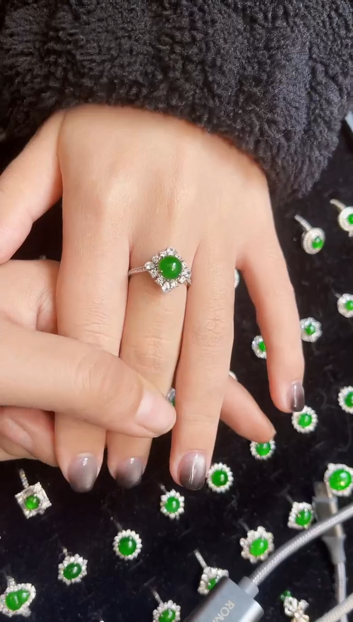 【闪购商品】翡翠戒指银S925镶嵌戒指