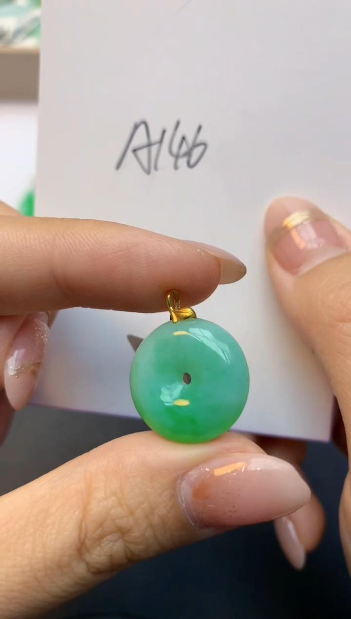 颈饰18K金镶嵌翡翠天然A货缅甸翡翠百元以上9元证书费自理