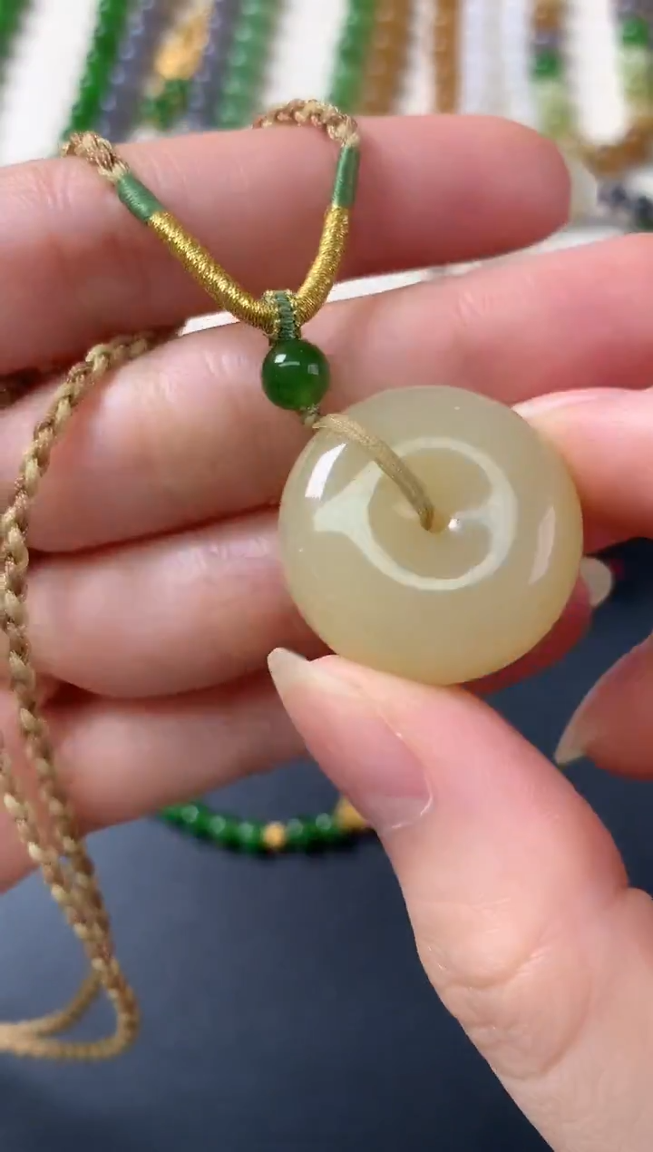 吊坠(不含链)未镶嵌和田玉D620|1600