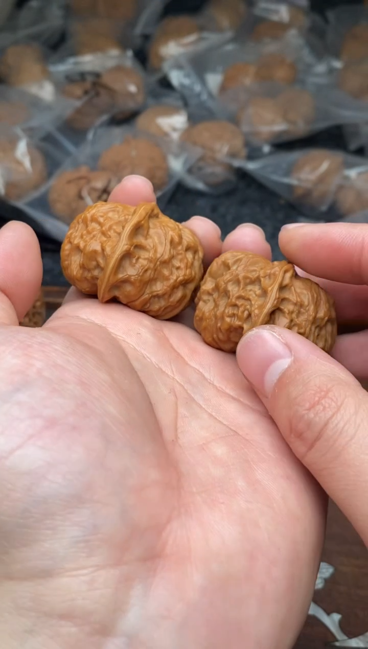 【闪购商品】文玩核桃把件G100号40尺门头沟