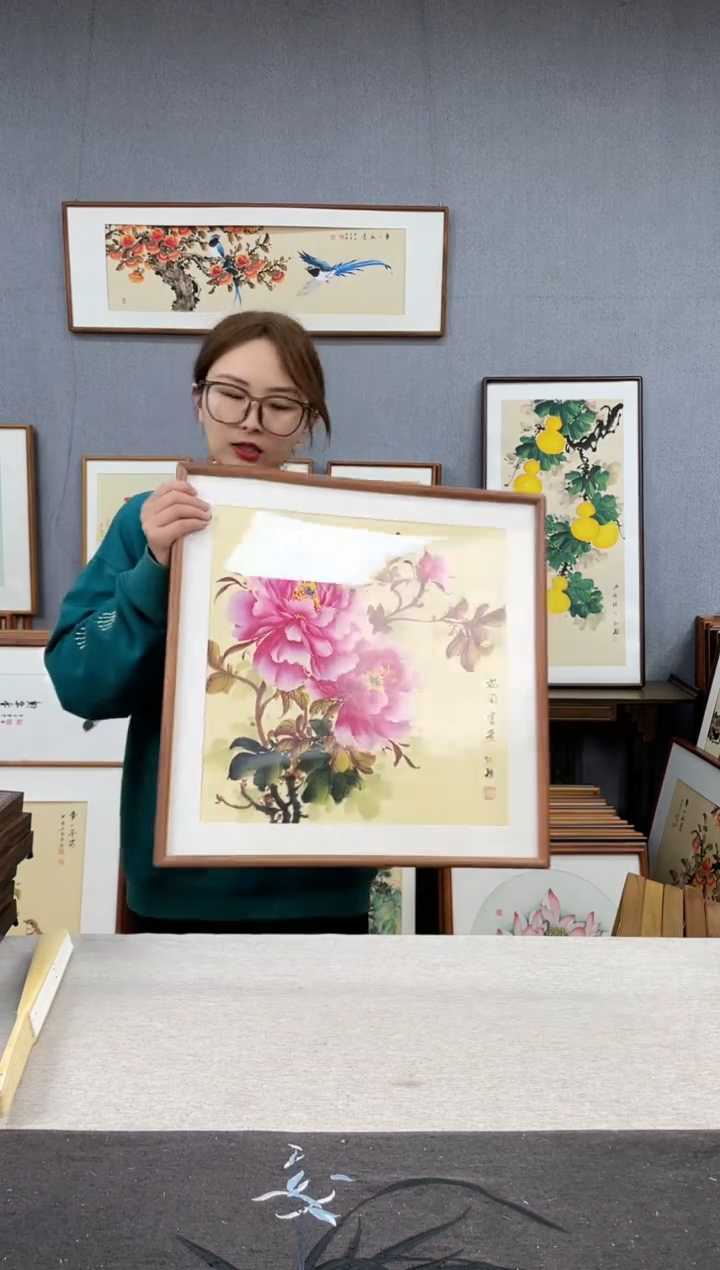 【闪购商品】国画孙颖-纯手绘带框作品-52*52-牡丹