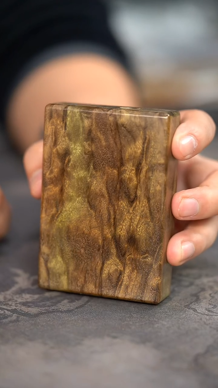 【闪购商品】金丝楠木雕968号阴沉满花纹精工烟盒