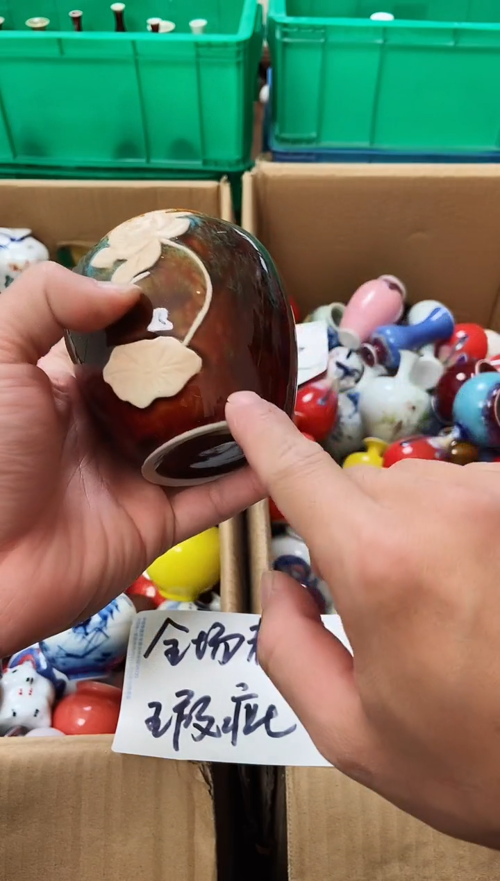 摆件12.21下午瑕疵陶瓷摆件