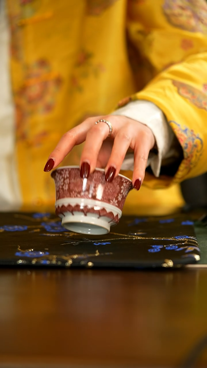 【闪购商品】瓷片            拍拍拍