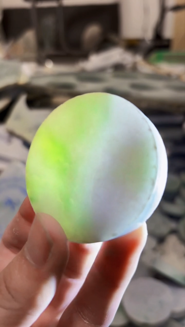 【闪购商品】翡翠颈饰未镶嵌A货白文1334