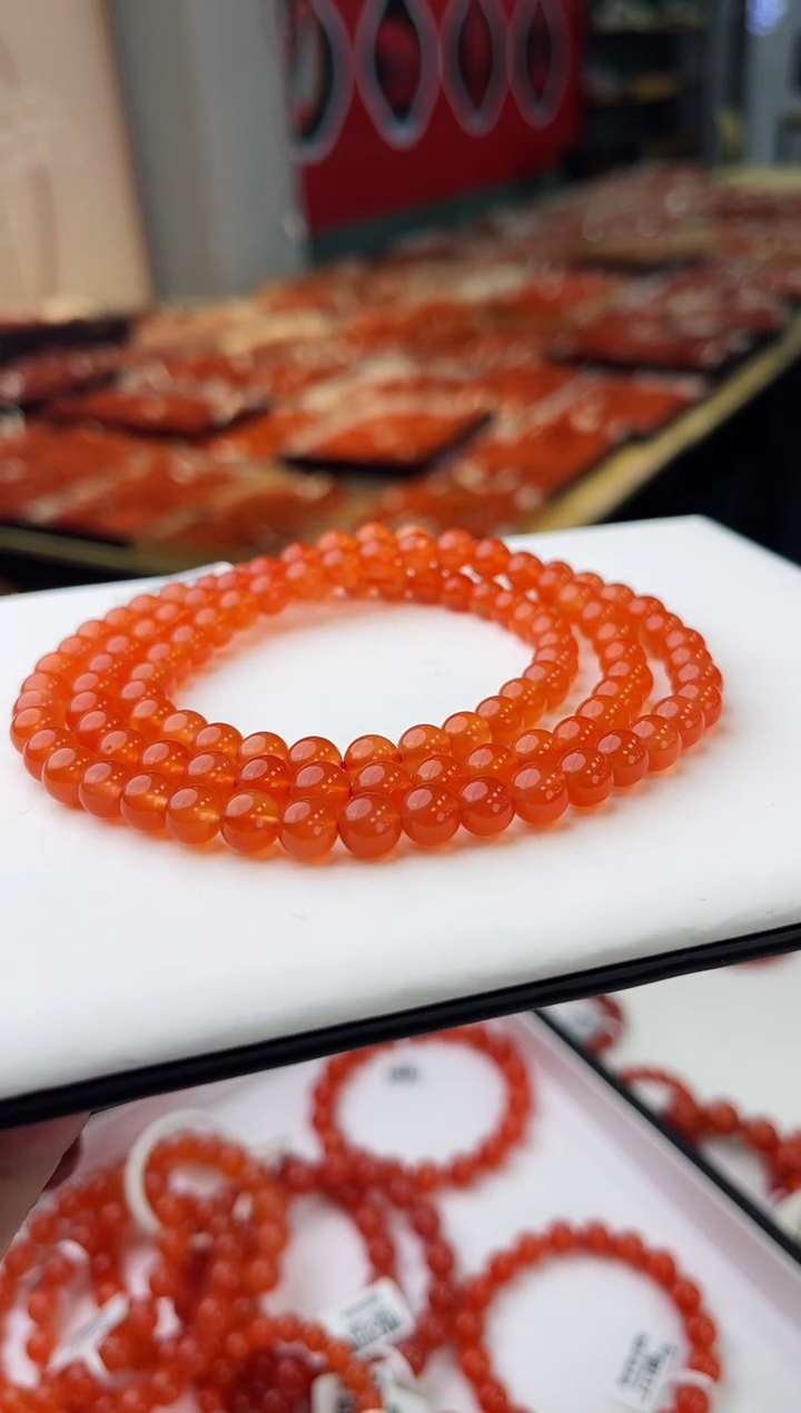 【闪购商品】南红玛瑙冰红多圈未镶嵌一个/条