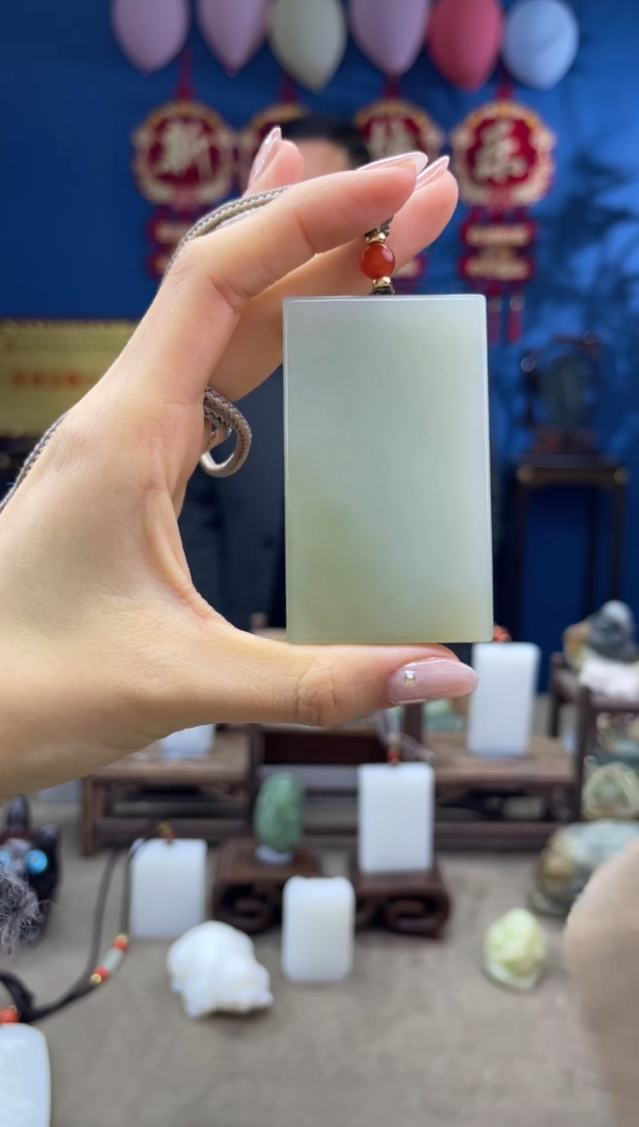 【闪购商品】和田玉颈饰未镶嵌1