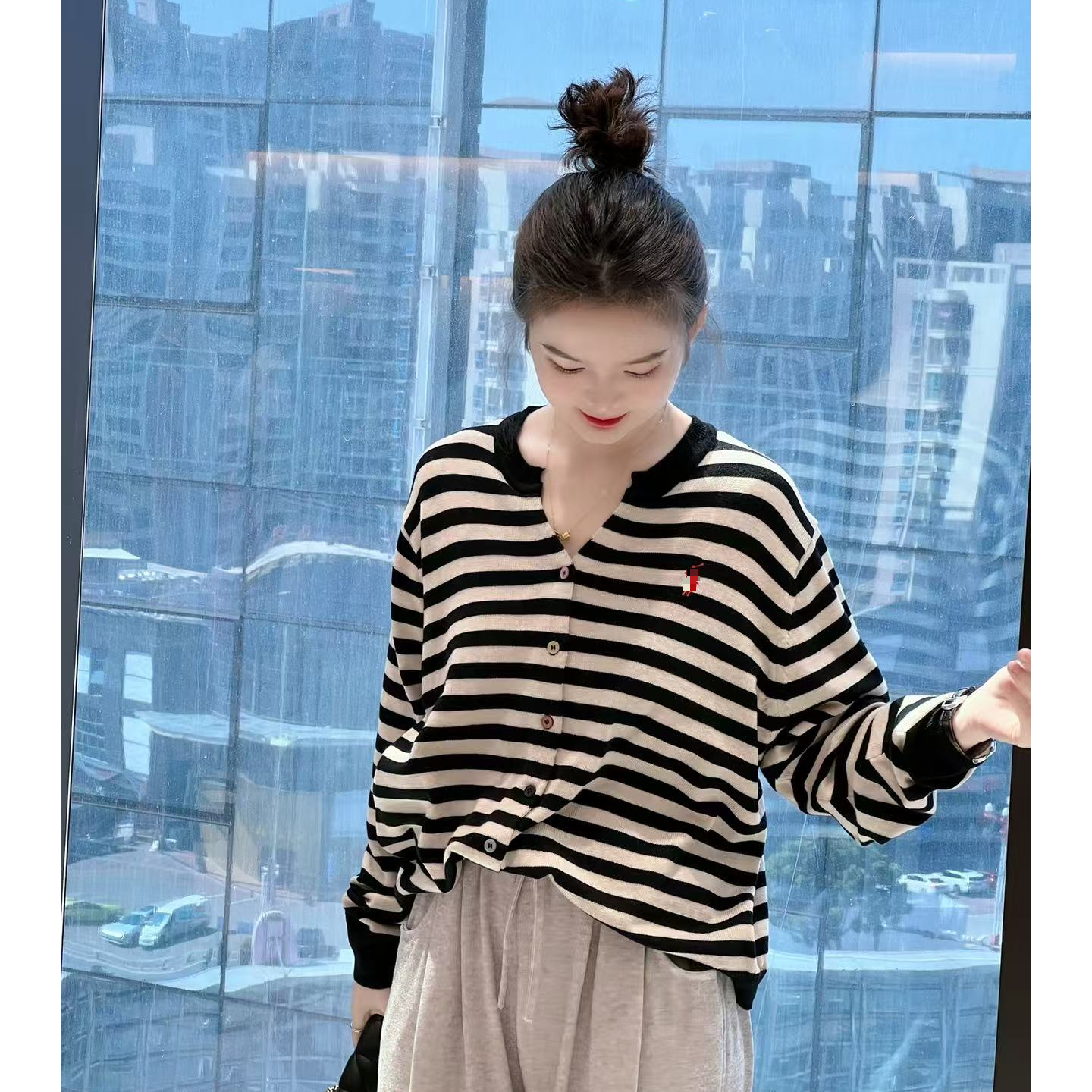 619春季时尚减龄青春风韩版ins风条纹针织开衫上衣外套女