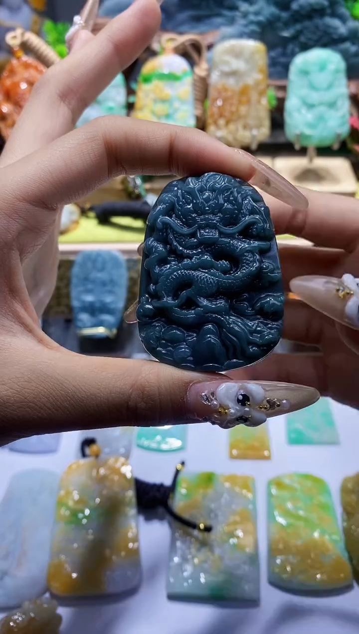 【闪购商品】定制翡翠未镶嵌翡翠A货