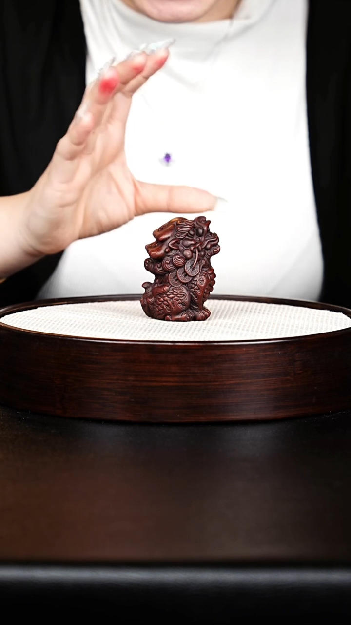 茶壶紫砂龙珠壶