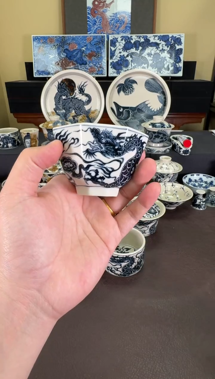 【闪购商品】二号釉1351龙纹八方杯