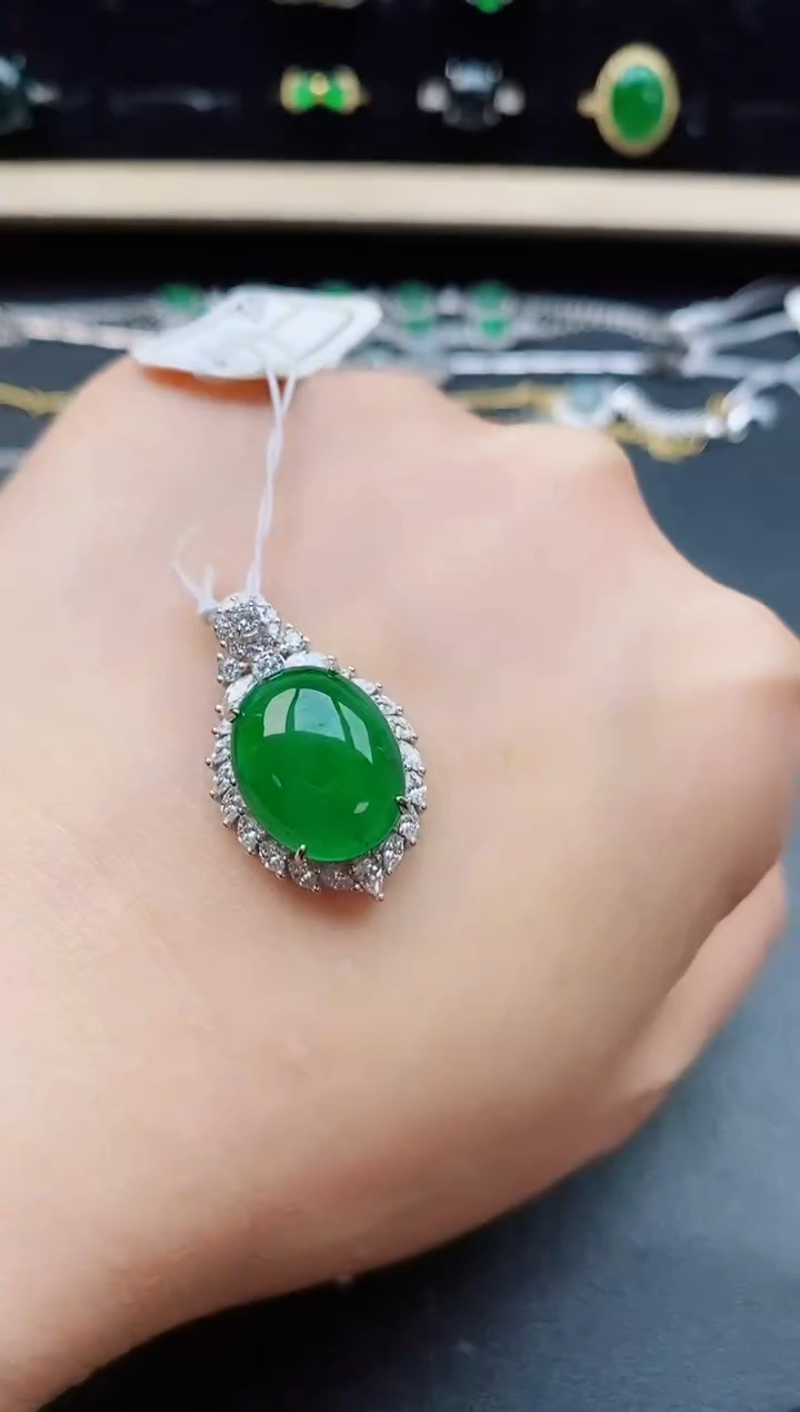 翡翠银S925镶嵌吊坠(赠链)50850