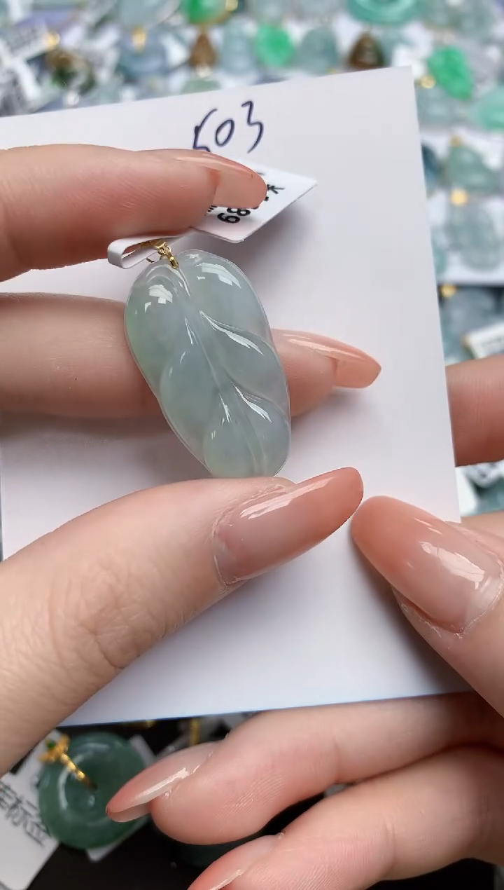 【闪购商品】翡翠颈饰18K金镶嵌天然缅甸翡翠A货