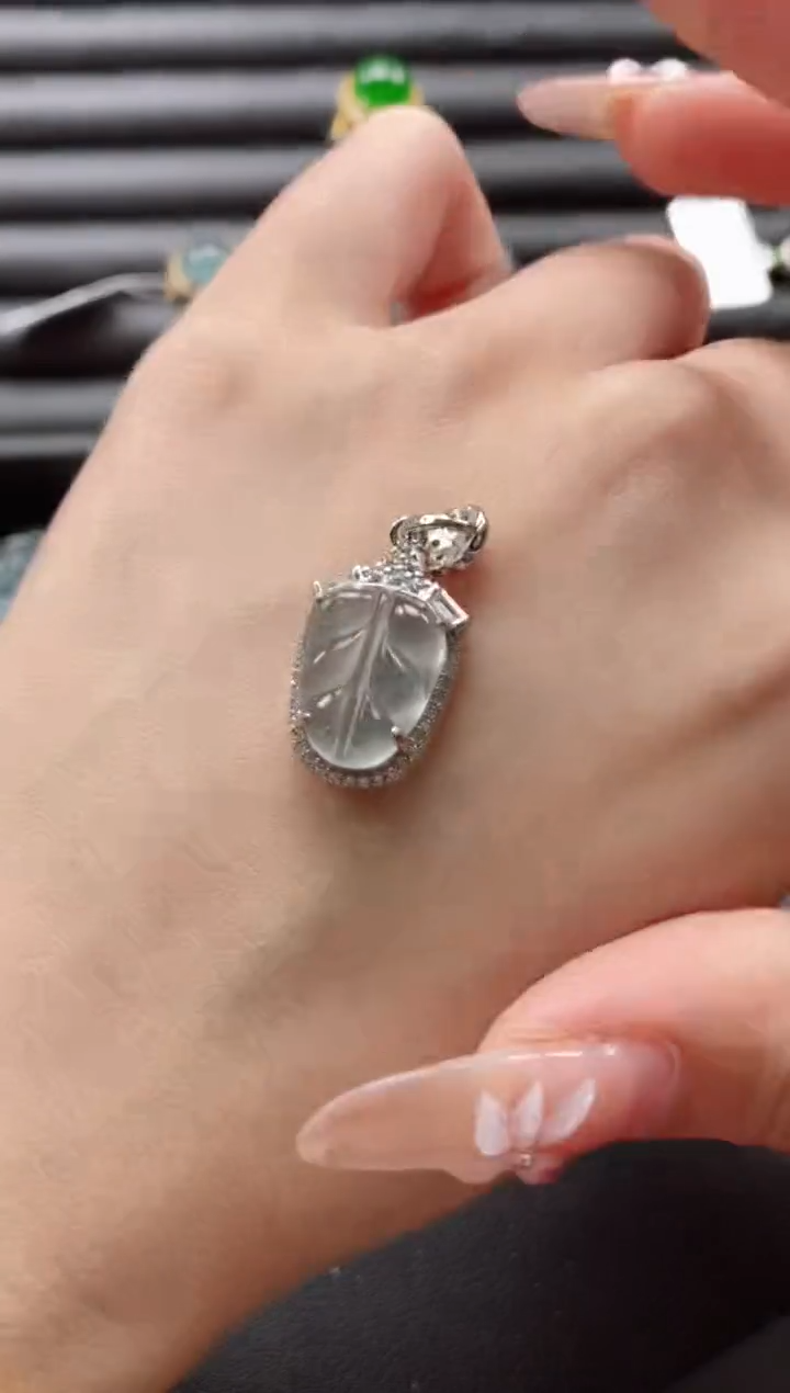 【闪购商品】翡翠戒指银S925镶嵌51511