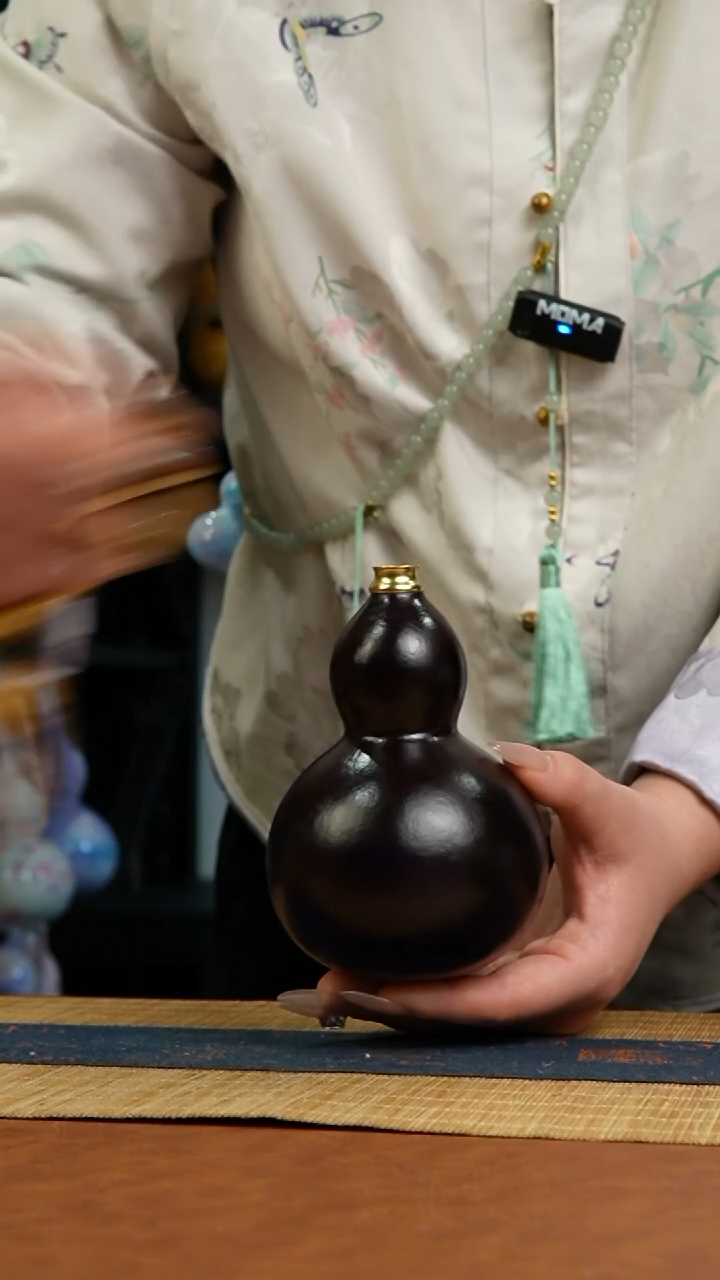 014号 天然热水酒葫芦 一物一拍（有瑕介意勿拍）