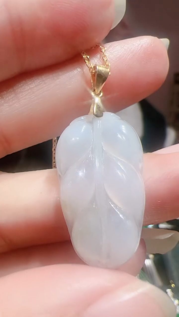 【闪购商品】翡翠颈饰未镶嵌202521003