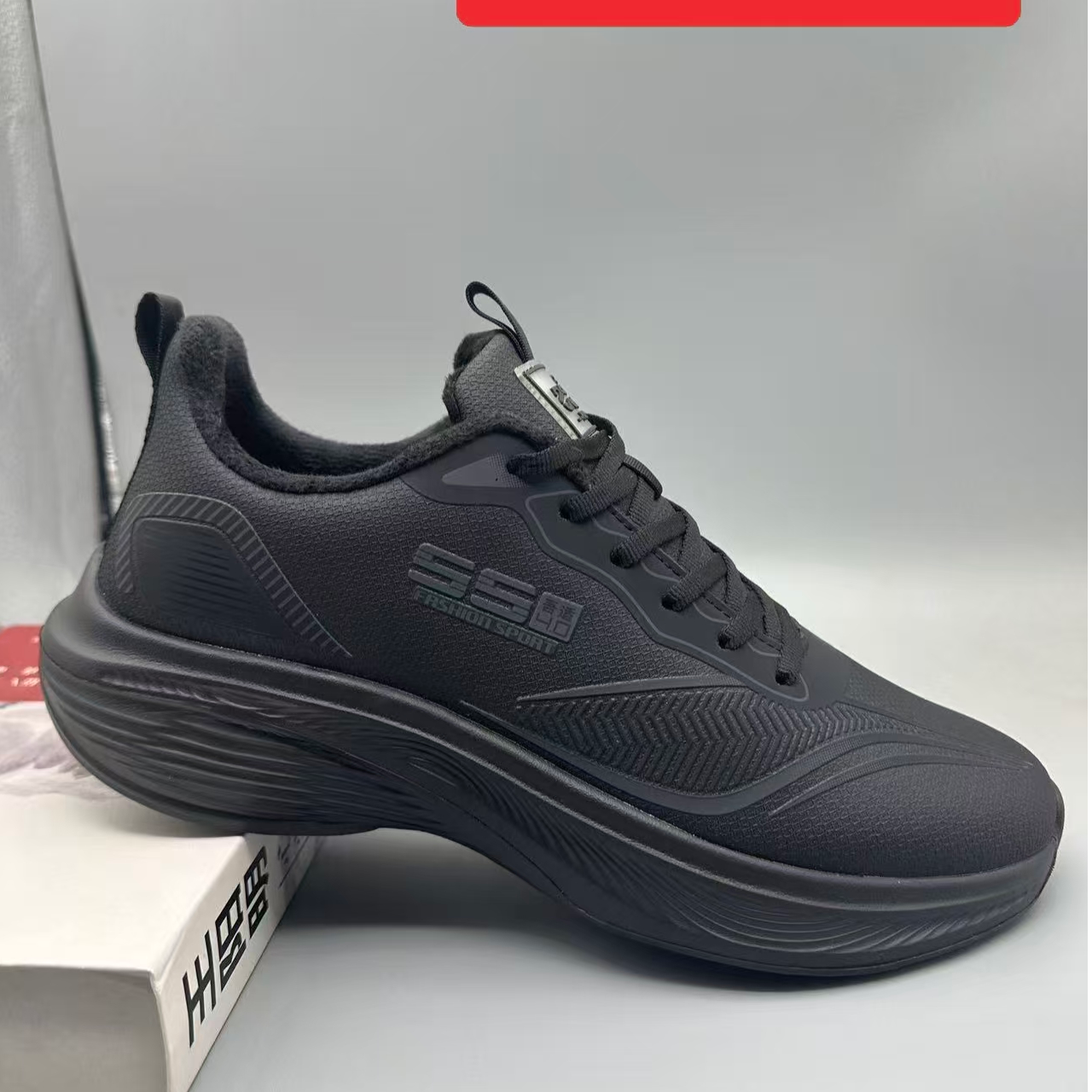 男士加绒皮面休闲弹力舒适运动男鞋