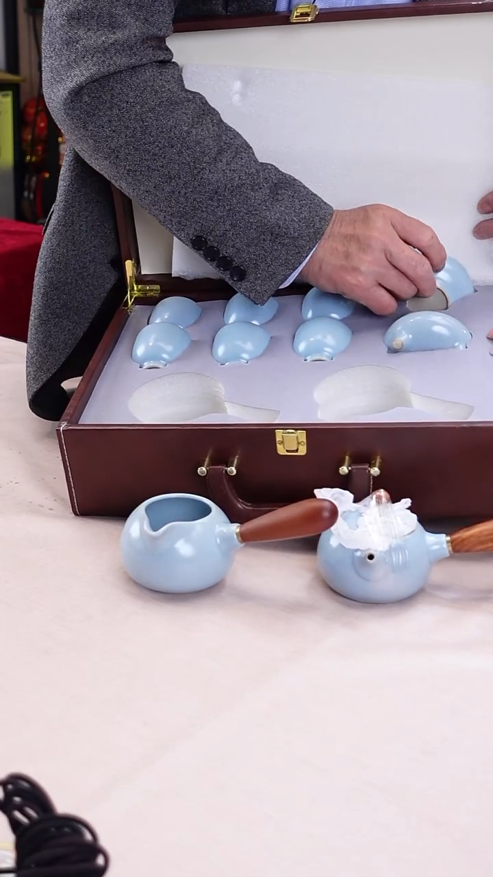 【闪购商品】茶具B0309GMD1074十件汝窑茶具