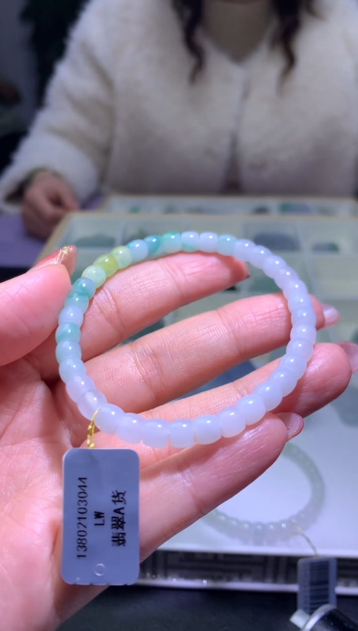 【闪购商品】定制翡翠未镶嵌毛货