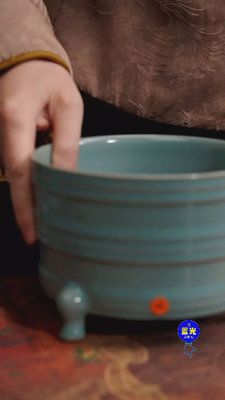 摆件瓷瑕品清凉寺原矿釉三足樽（中）190