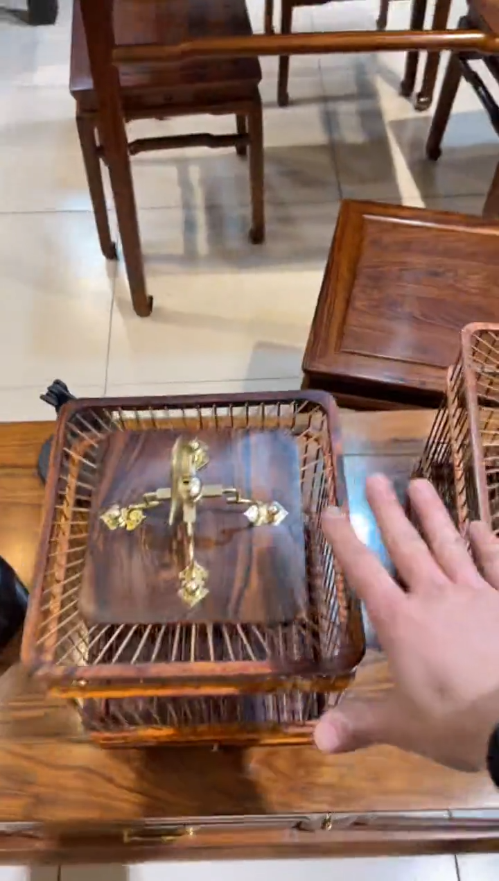 【闪购商品】木木雕鸟笼、、、、、