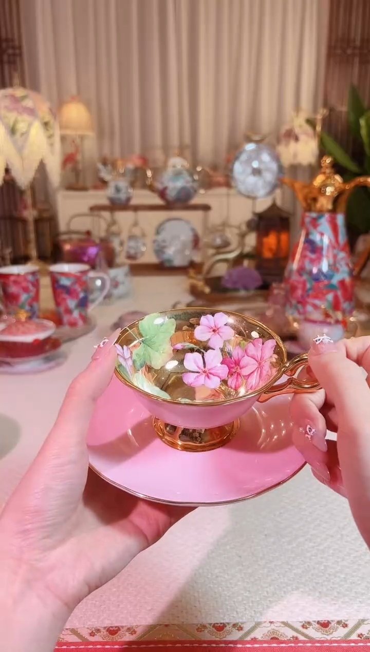 【闪购商品】瓷丹顿 粉釉天竺葵