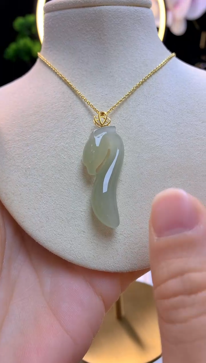 【闪购商品】和田玉吊坠18K金镶嵌青凤凰