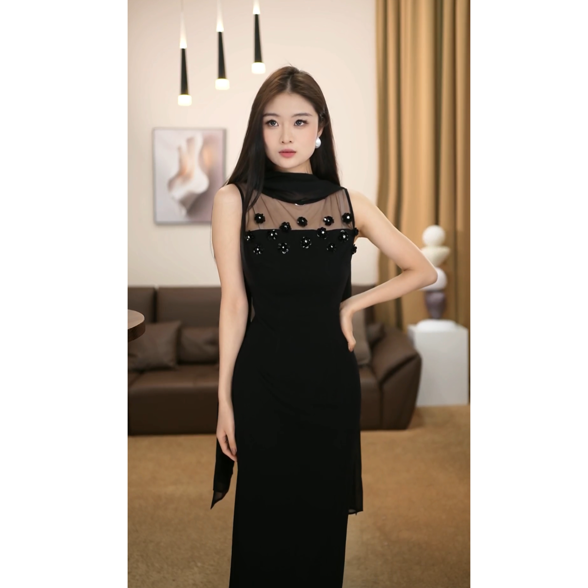 【爱笑】黑天鹅 夏季新款法式显瘦气质性感黑色无袖连衣裙-VG0135