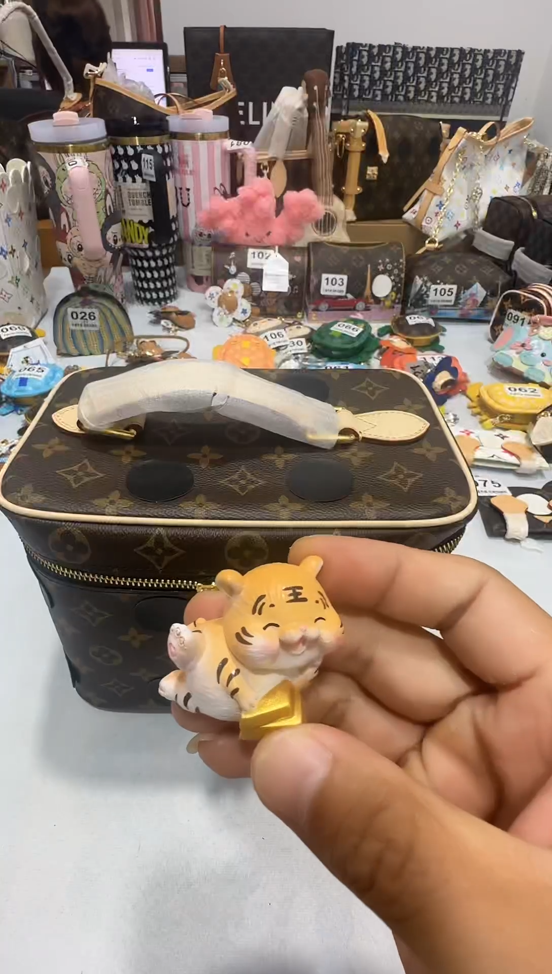 瓷片七天无理由  退换货