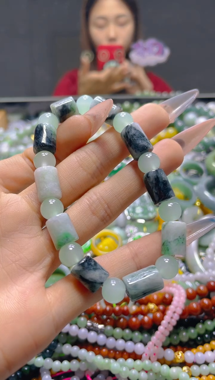 颈饰未镶嵌翡翠8MM