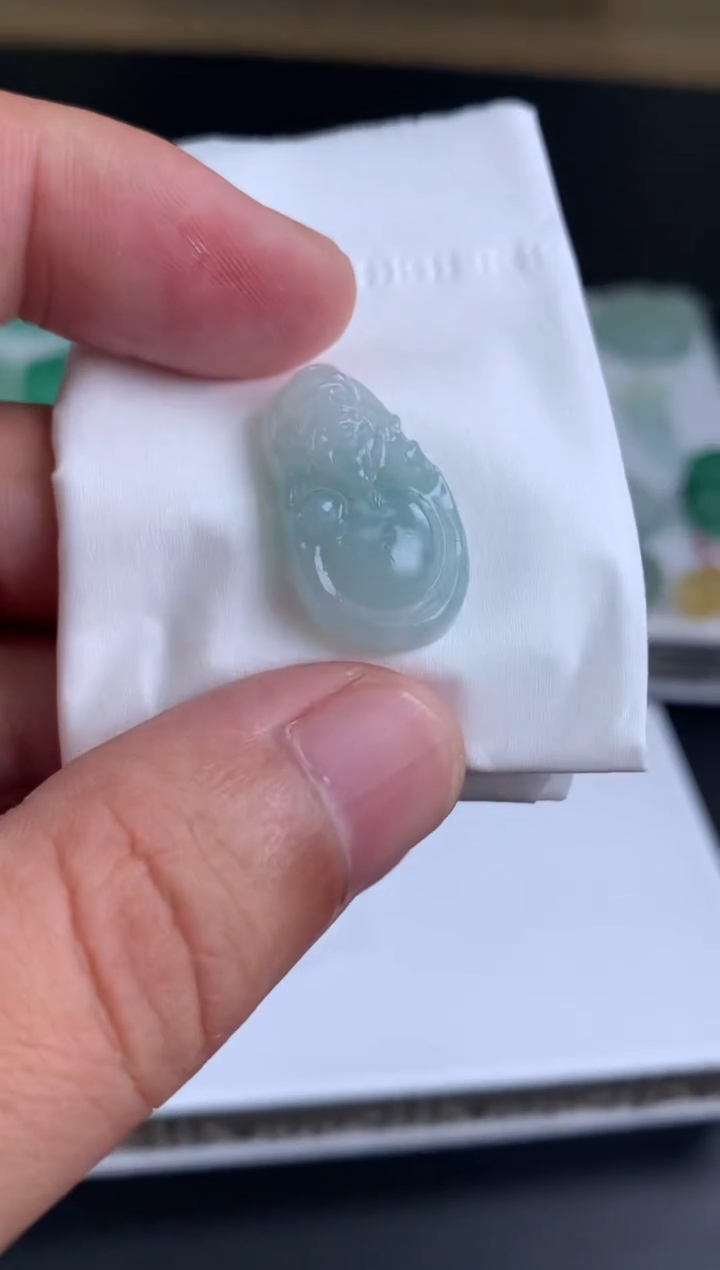 【闪购商品】定制翡翠未镶嵌翡翠