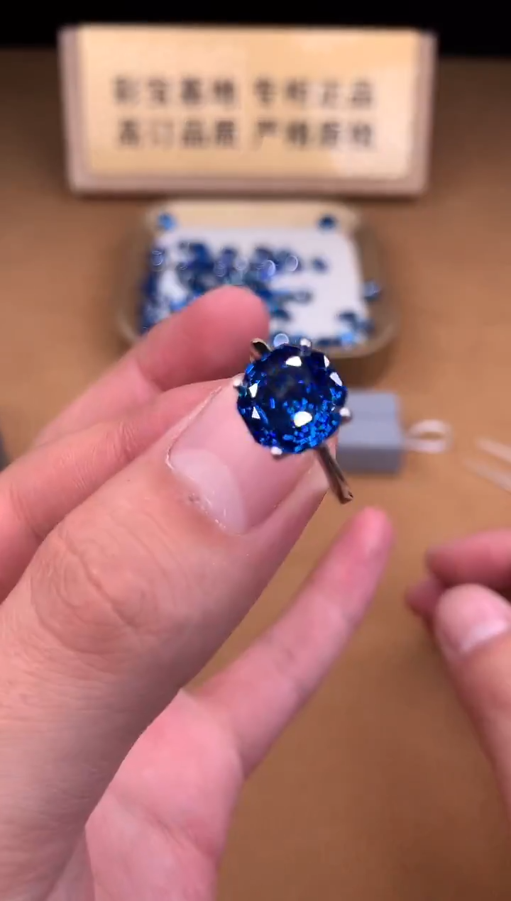 银S925镶嵌戒指托帕石2222