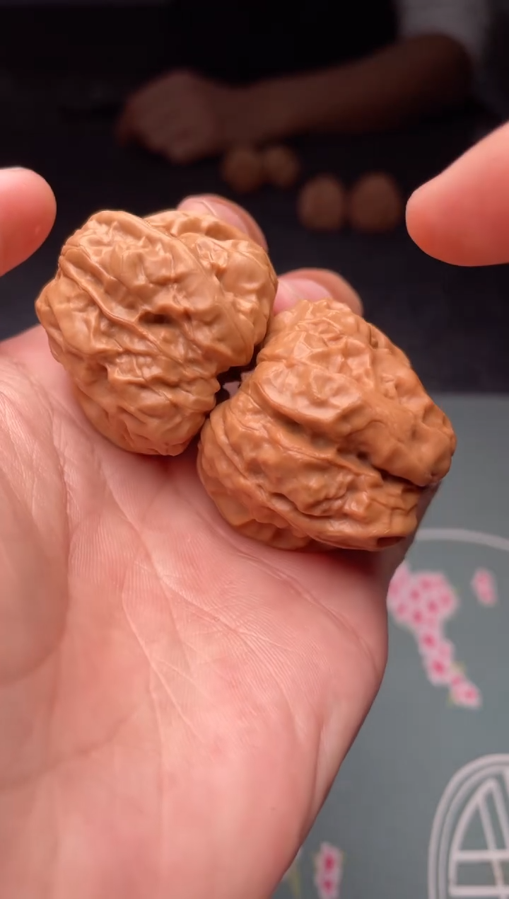 把件文玩核桃a39  蛤蟆头 38尺