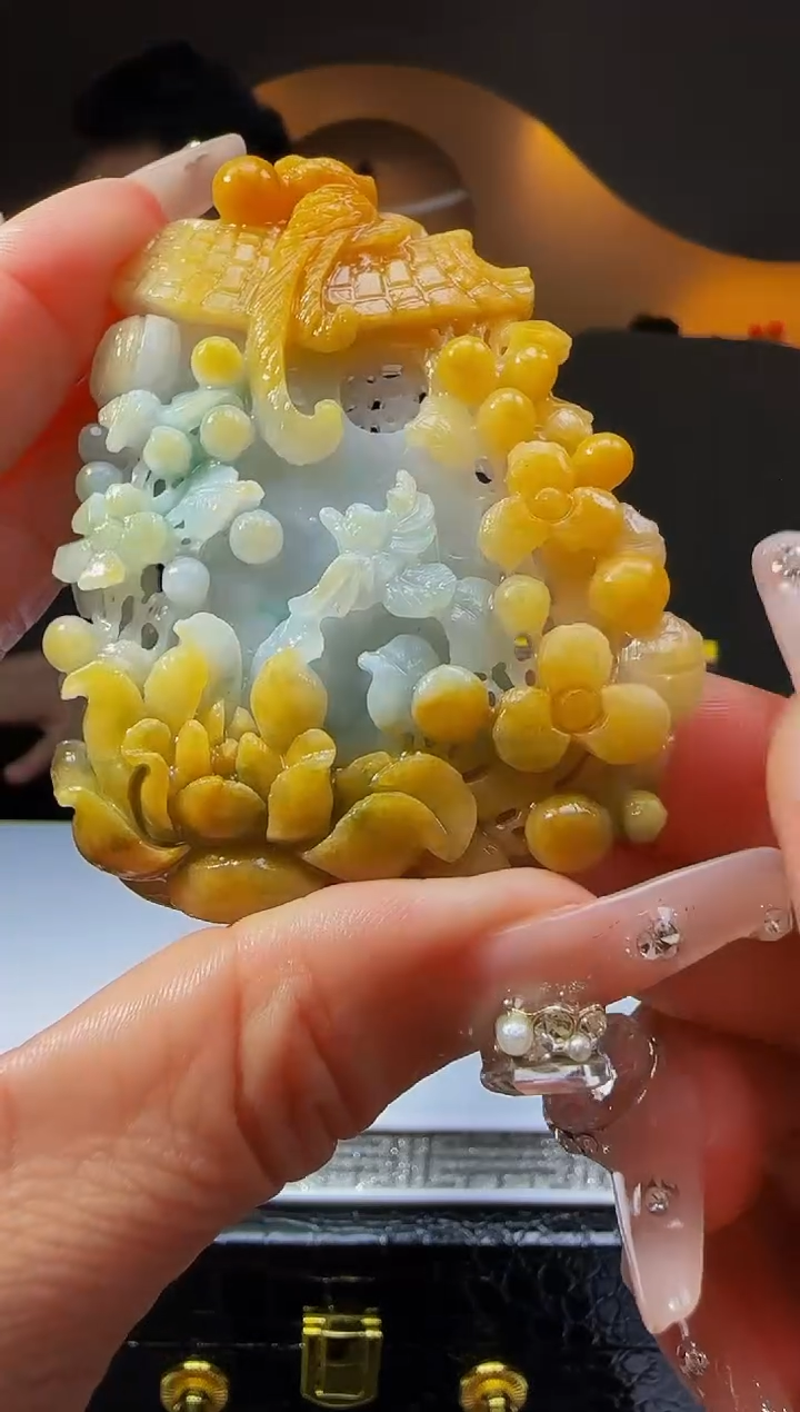 【闪购商品】定制翡翠未镶嵌Q01798翡翠毛货