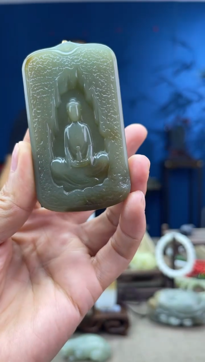 和田玉未镶嵌颈饰1