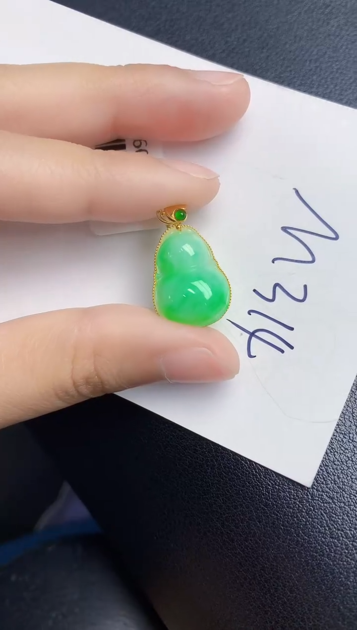 【闪购商品】翡翠颈饰18K金镶嵌000000000
