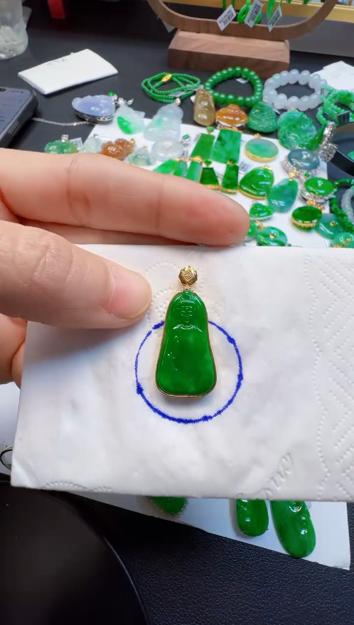 【闪购商品】翡翠吊坠(不含链)18K金镶嵌5980