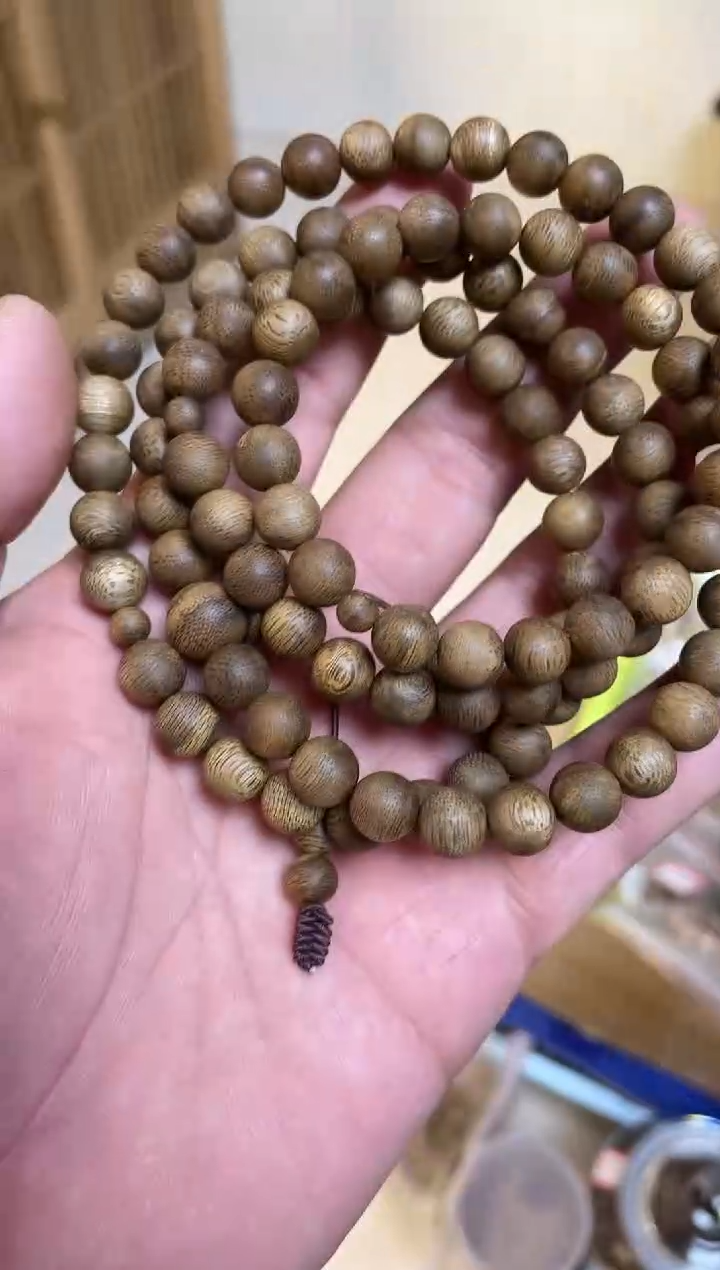 【闪购商品】沉香手串文莱圆珠长串0.9多样性发其一