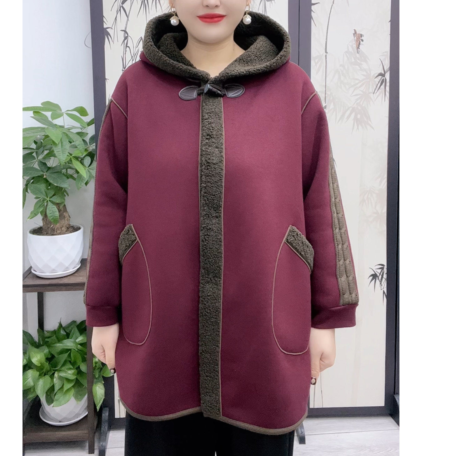 8071加厚外套中长款连帽宽松型中老年女装