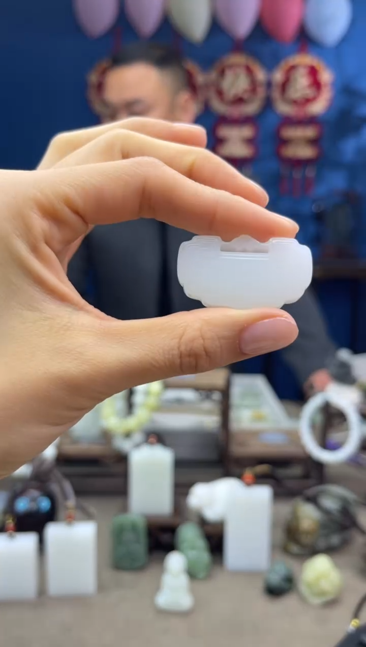 【闪购商品】和田玉颈饰未镶嵌1